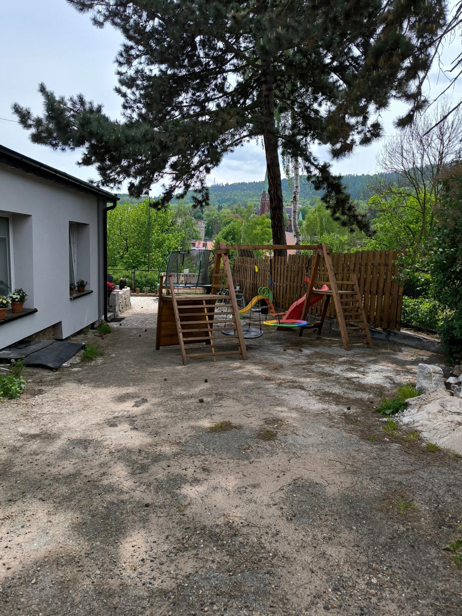 Dawna Mleczarnia Apartamenty Sosnowy Nowa Ruda Luaran gambar